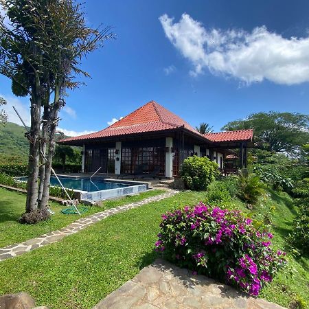 Tropical Balinese Villa Atenas Escobal Exteriör bild